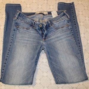 Hollister Skinny Jean Size 5